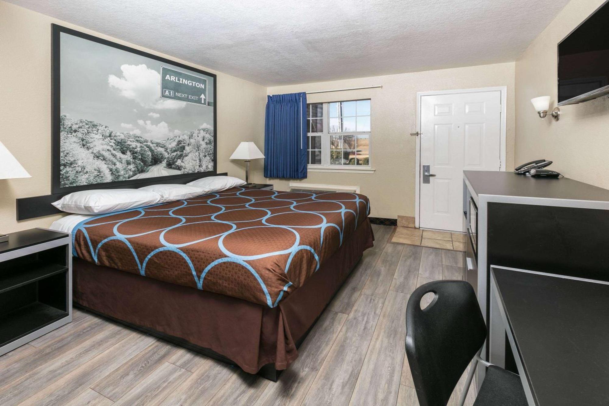 Super 8 By Wyndham Arlington Near At&T Stadium Εξωτερικό φωτογραφία